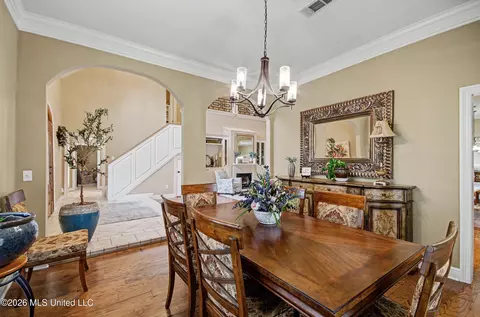 Dining - 512 Susannah Dr, Brandon, MS 39047 photo 1 of 6