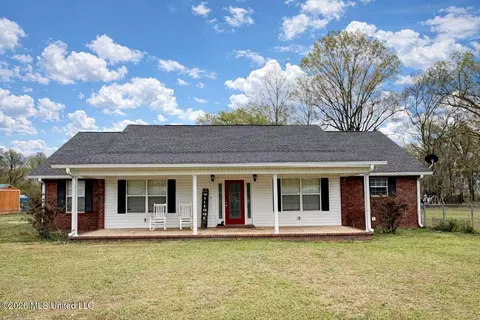1278 Hillard Howell Rd, Lucedale, MS 39452