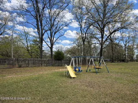 Exterior - 1278 Hillard Howell Rd, Lucedale, MS 39452 photo 2 of 3