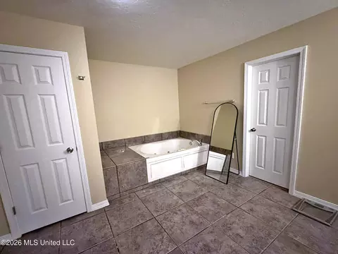 Bath - 1278 Hillard Howell Rd, Lucedale, MS 39452 photo 3 of 4