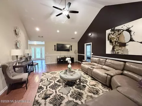 Living - 1278 Hillard Howell Rd, Lucedale, MS 39452 photo 1 of 3