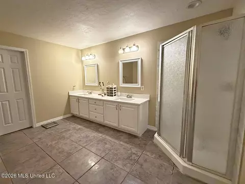 Bath - 1278 Hillard Howell Rd, Lucedale, MS 39452 photo 1 of 4