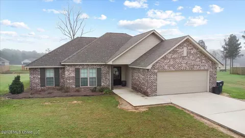 Exterior - 68 Bates Ave, Purvis, MS 39475 photo 2 of 5