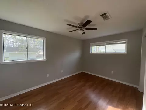 Bedroom - 237 Trojan Dr, Pearl, MS 39208 photo 6 of 6
