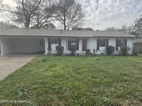 237 Trojan Dr, Pearl, MS 39208
