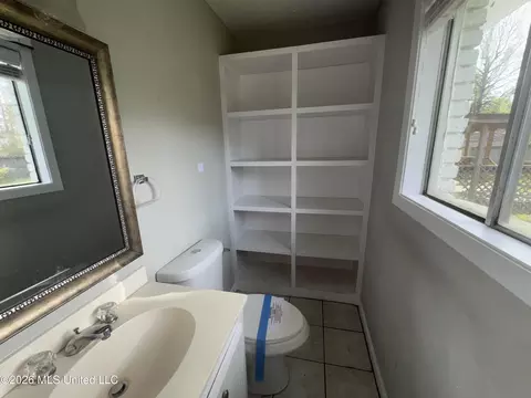 Bath - 237 Trojan Dr, Pearl, MS 39208 photo 5 of 6