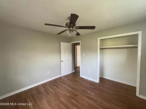 Bedroom - 237 Trojan Dr, Pearl, MS 39208 photo 3 of 6