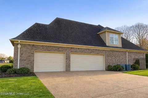 Other - 6459 Carson Dr, Olive Branch, MS 38654 photo 1 of 7