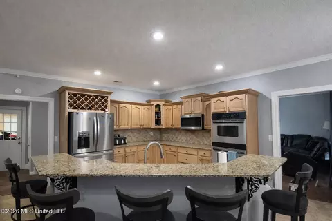 Other - 6459 Carson Dr, Olive Branch, MS 38654 photo 2 of 7