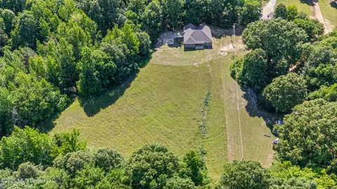 View/Area - 1762 Smart Rd, Como, MS 38619 photo 2 of 2