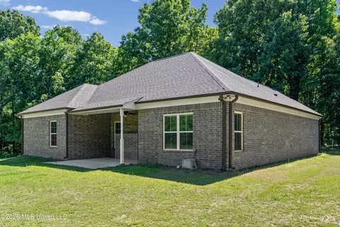 Exterior - 1762 Smart Rd, Como, MS 38619 photo 5 of 5