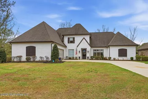 Exterior - 387 Caroline Blvd, Madison, MS 39110 photo 2 of 8