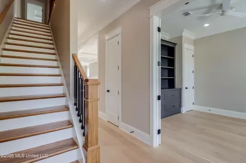 Entry Way - 117 W 4th St, Long Beach, MS 39560 photo 1 of 3