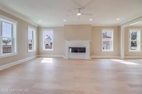 Living - 117 W 4th St, Long Beach, MS 39560 photo 5 of 5