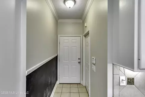 Entry Way - 106 Linden Cv, Madison, MS 39110 photo 4 of 4
