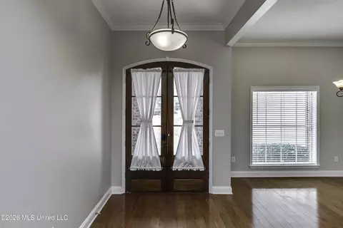 Entry Way - 106 Linden Cv, Madison, MS 39110 photo 2 of 4
