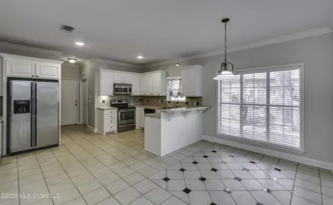 Kitchen - 106 Linden Cv, Madison, MS 39110 photo 1 of 6