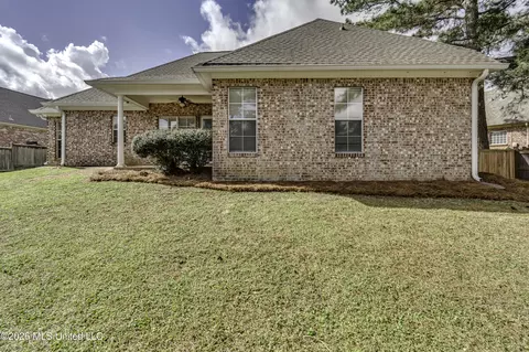Exterior - 106 Linden Cv, Madison, MS 39110 photo 5 of 7