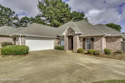 Exterior - 106 Linden Cv, Madison, MS 39110 photo 2 of 7
