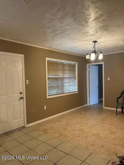 275 Myer Ave, Jackson, MS 39209 photo 3