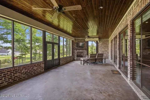 Exterior - 214 Ashworth Cir, Madison, MS 39110 photo 11 of 20
