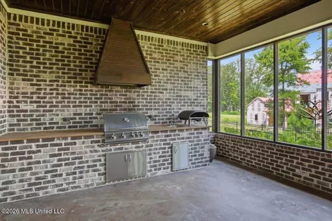 Exterior - 214 Ashworth Cir, Madison, MS 39110 photo 10 of 20
