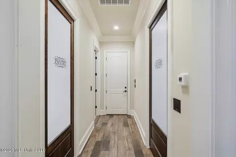 Entry Way - 214 Ashworth Cir, Madison, MS 39110 photo 2 of 5