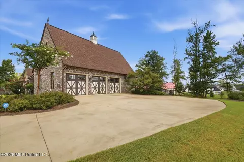 Exterior - 214 Ashworth Cir, Madison, MS 39110 photo 4 of 20