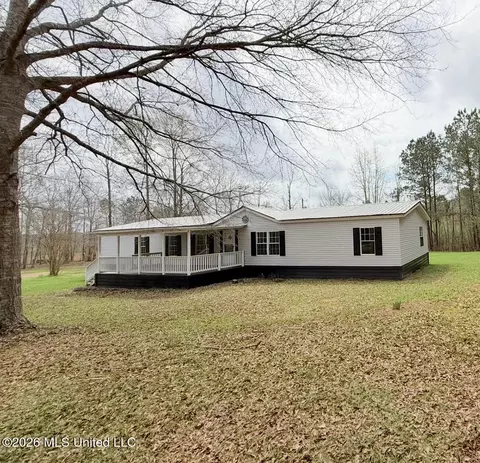 1818 SW Big Creek Dr, Bogue Chitto, MS 39629