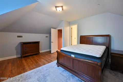 Bedroom - 25 Lawrence Rd, Natchez, MS 39120 photo 3 of 7