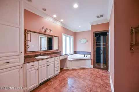 Bath - 25 Lawrence Rd, Natchez, MS 39120 photo 1 of 5