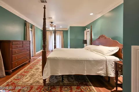 Bedroom - 25 Lawrence Rd, Natchez, MS 39120 photo 2 of 7