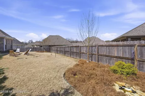 Exterior - 204 Ashbury Cv, Canton, MS 39046 photo 12 of 15