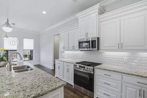Kitchen - 204 Ashbury Cv, Canton, MS 39046 photo 3 of 3