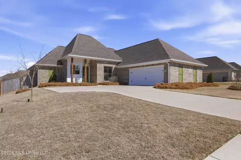 Exterior - 204 Ashbury Cv, Canton, MS 39046 photo 3 of 15