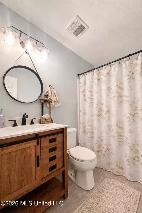 Bath - 15526 Omas Rd, Vancleave, MS 39565 photo 1 of 2