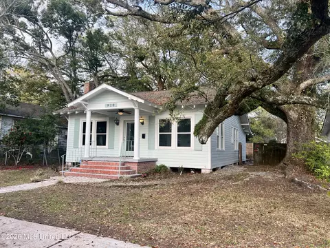 910 40th Ave, Gulfport, MS 39501