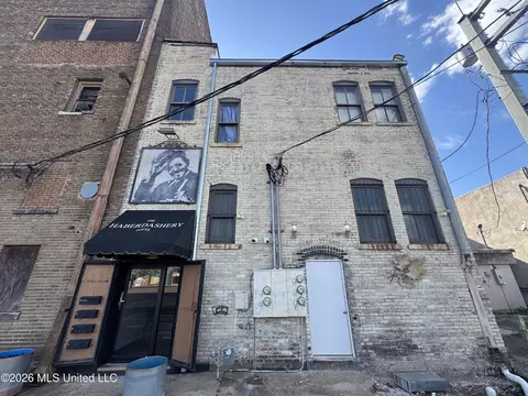 228 Yazoo Ave #B, Clarksdale, MS 38614