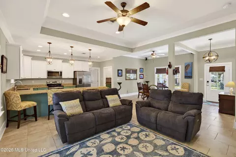 Living - 109 E Azalea Dr, Long Beach, MS 39560 photo 1 of 1