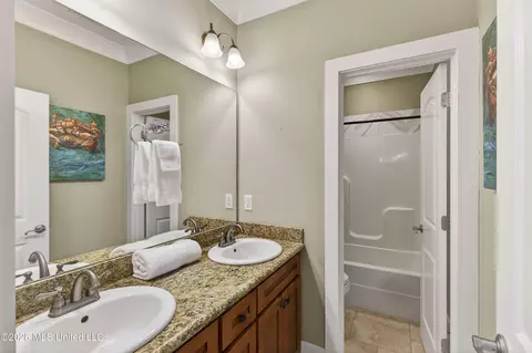 Bath - 109 E Azalea Dr, Long Beach, MS 39560 photo 2 of 2