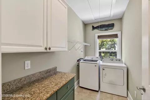 Other - 109 E Azalea Dr, Long Beach, MS 39560 photo 9 of 10