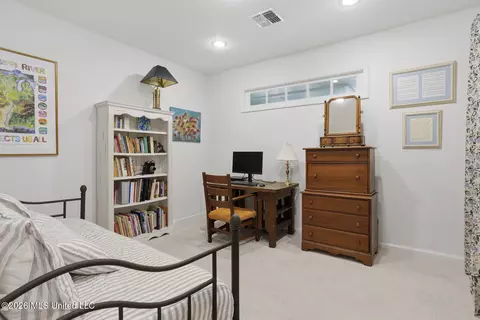 Bedroom - 1045 Avondale St, Jackson, MS 39216 photo 5 of 5