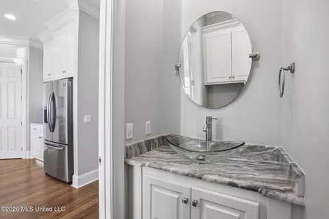 Bath - 504 Port Arbor, Brandon, MS 39047 photo 13 of 13