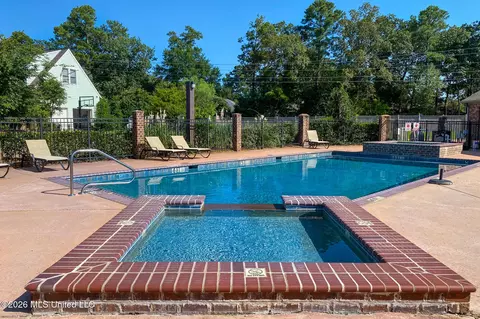 Exterior - 504 Port Arbor, Brandon, MS 39047 photo 14 of 15