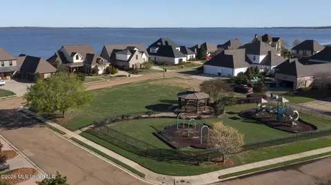 View/Area - 504 Port Arbor, Brandon, MS 39047 photo 15 of 16