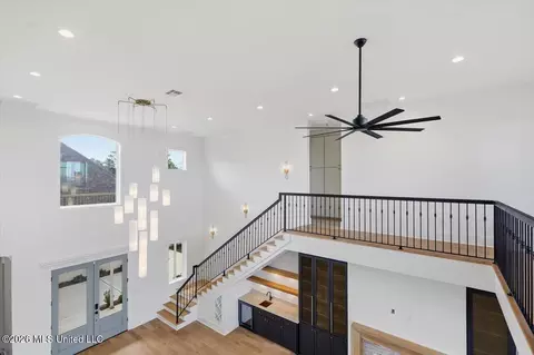 Entry Way - 609 Osprey Cv, Brandon, MS 39047 photo 8 of 8