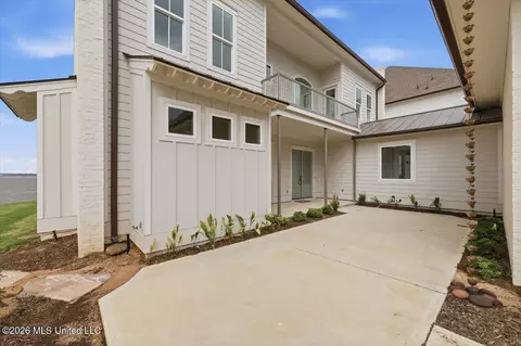Exterior - 609 Osprey Cv, Brandon, MS 39047 photo 2 of 16