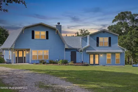 1665 King Bee Rd, Perkinston, MS 39573