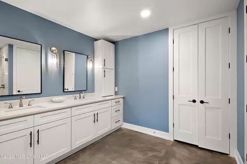 Bath - 145 Republic St #703, Madison, MS 39110 photo 1 of 6