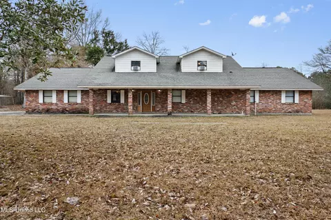 14456 Mcdaniel Ln, Gulfport, MS 39503